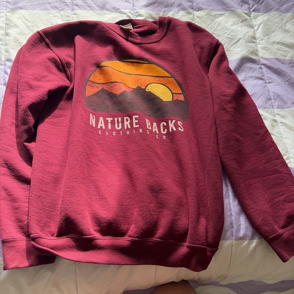 Nature Backs Women's Burgundy Crew Neck Sweater